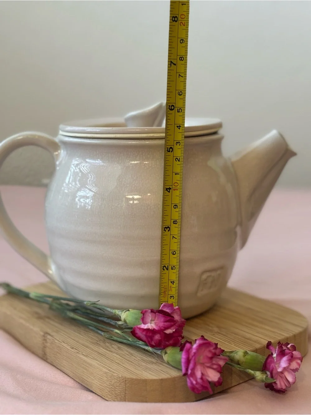 FN Food Nanny Peony Ceramic Stoneware Tea Pot with Lid Blush Pink